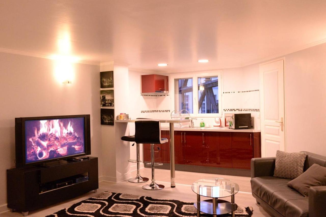Beau Studio Meuble 2Min Du Moulin Rouge Paris Exterior foto