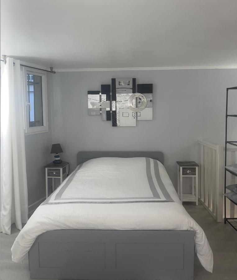 Beau Studio Meuble 2Min Du Moulin Rouge Paris Exterior foto